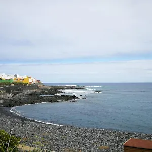 The Terrace On The Sea Apartment